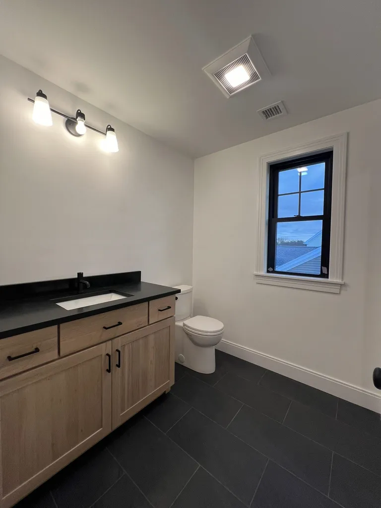 118 Sage Lane Portsmouth NH 03801