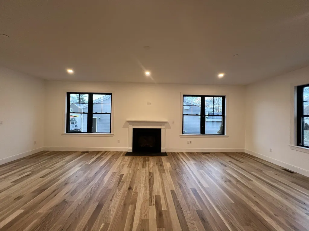 118 Sage Lane Portsmouth NH 03801