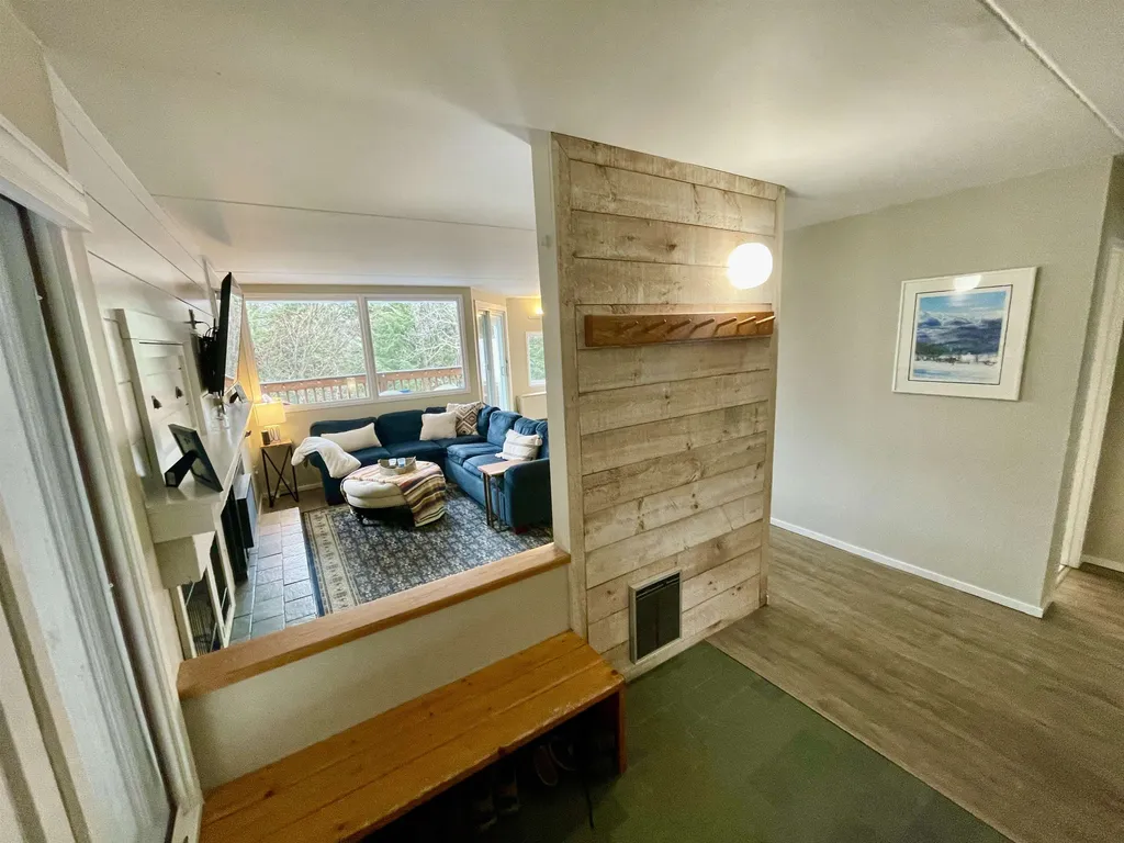 102 Upper Phase Road Warren VT 05674