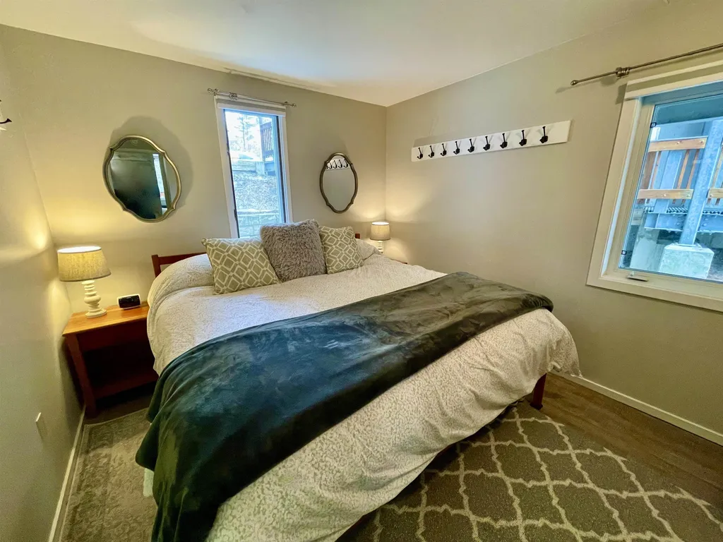 102 Upper Phase Road Warren VT 05674