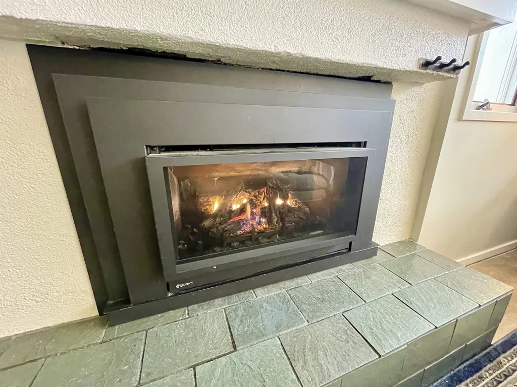 102 Upper Phase Road Warren VT 05674