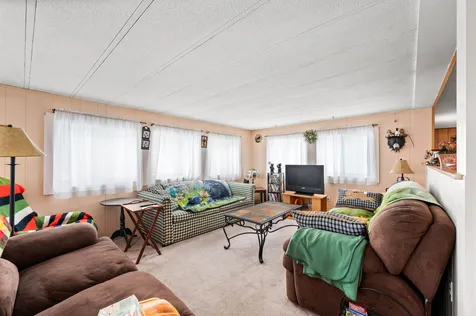 16 Lamp Street Conway NH 03860