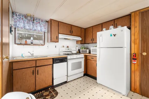 16 Lamp Street Conway NH 03860