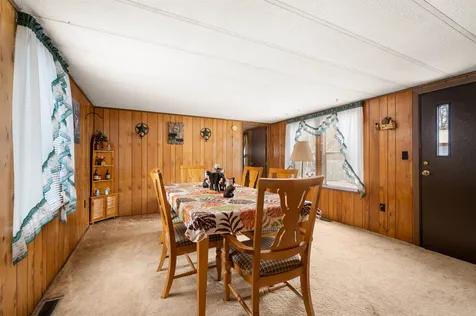 16 Lamp Street Conway NH 03860