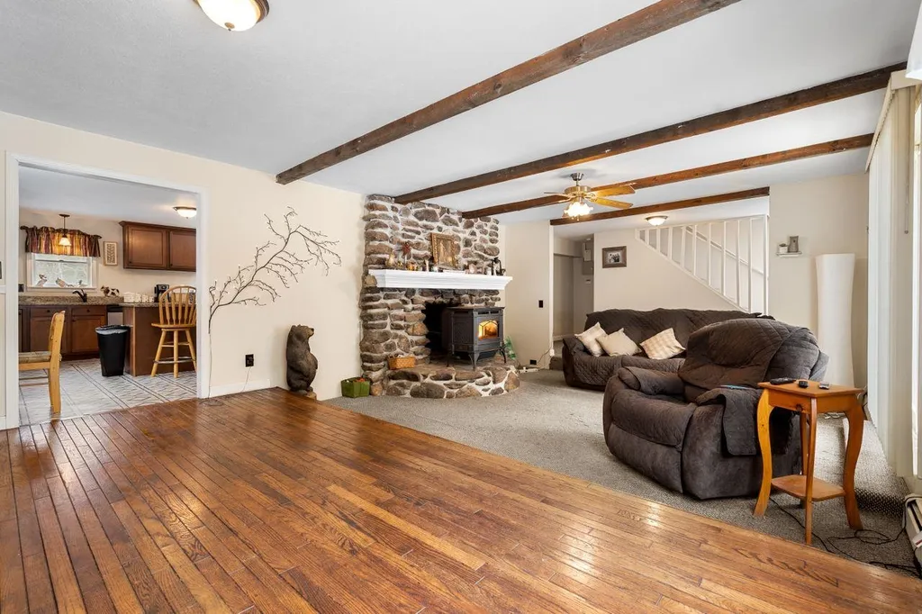29 Stevens Hill Road Nottingham NH 03290