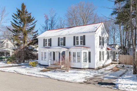 24 Lang Street Meredith NH 03253