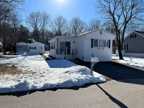 11 Circlefield Drive Nashua NH 03062