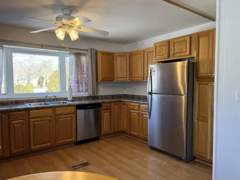11 Circlefield Drive Nashua NH 03062