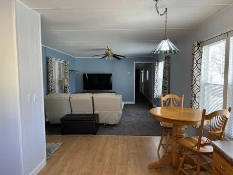 11 Circlefield Drive Nashua NH 03062