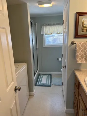 11 Circlefield Drive Nashua NH 03062