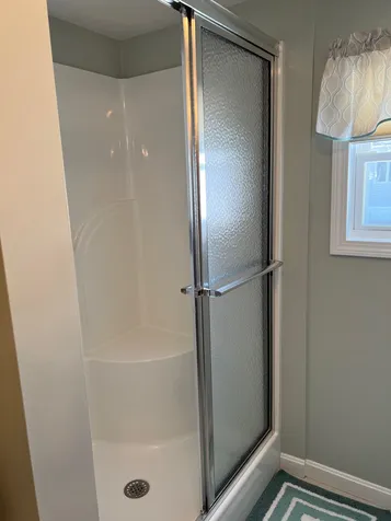 11 Circlefield Drive Nashua NH 03062