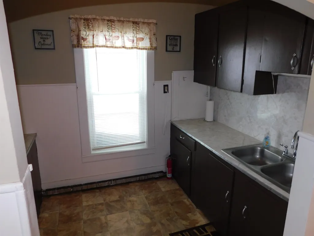 214 Prospect Street Newport City VT 05855