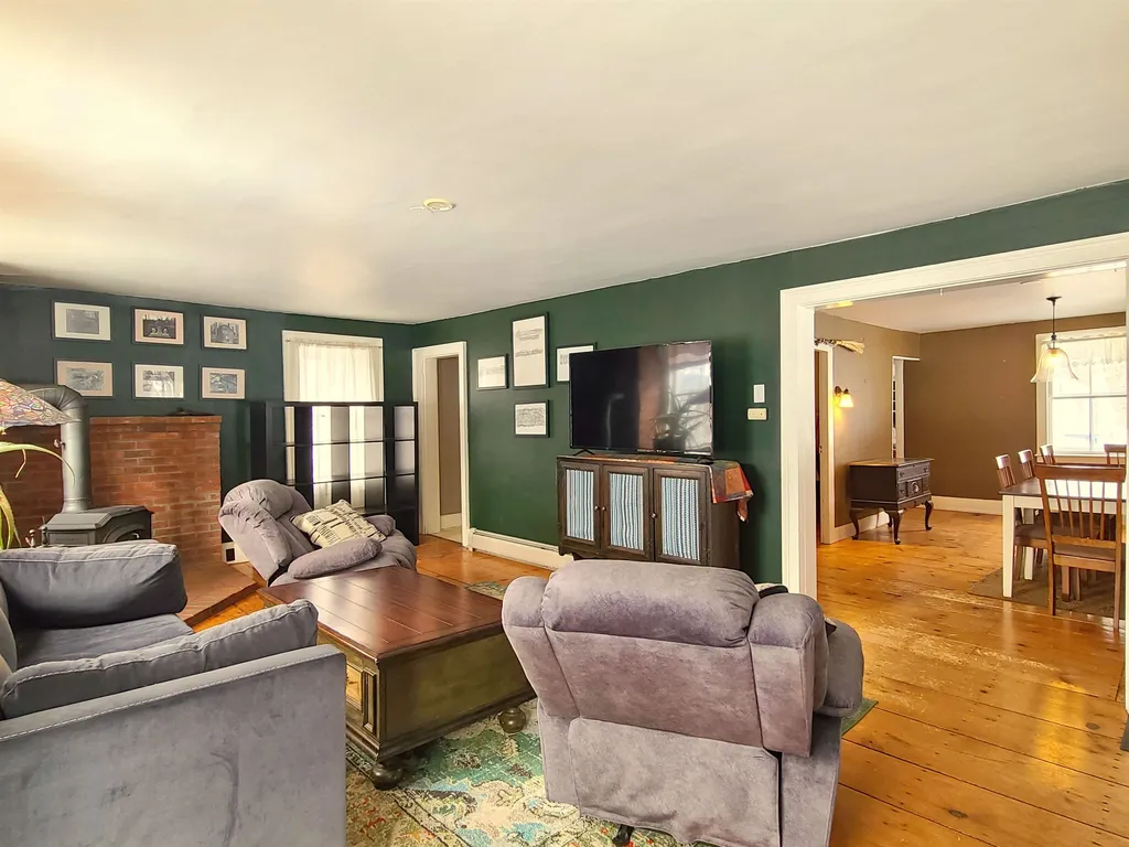 52 Main Street Milton VT 05468