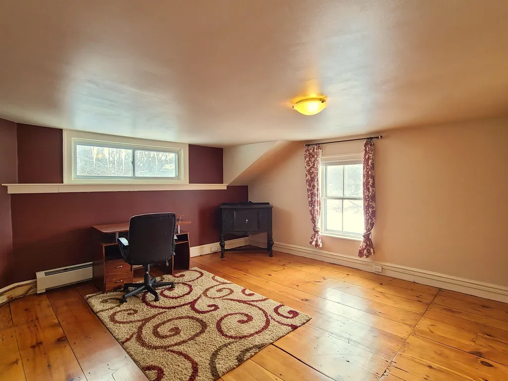 52 Main Street Milton VT 05468