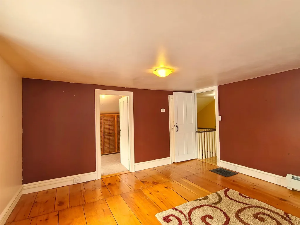 52 Main Street Milton VT 05468