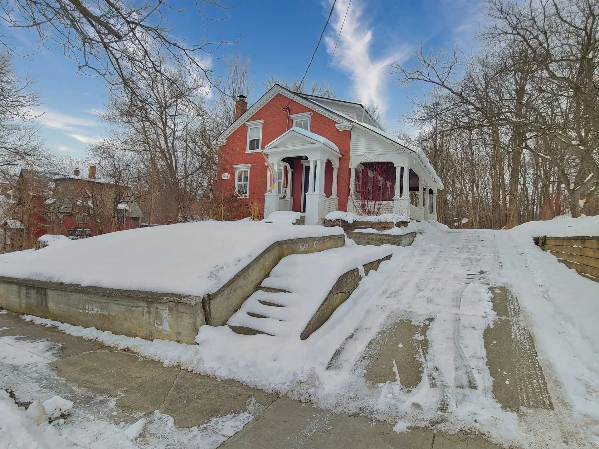52 Main Street Milton VT 05468