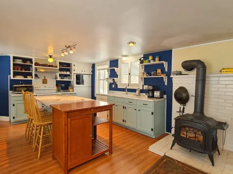 52 Main Street Milton VT 05468