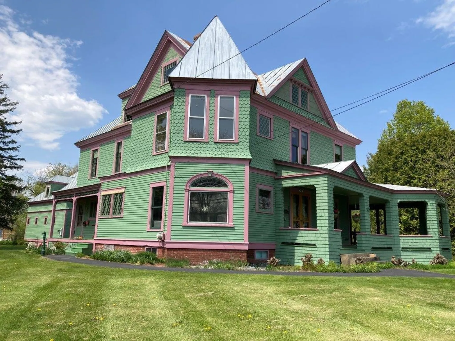 14 School Street Lebanon NH 03766