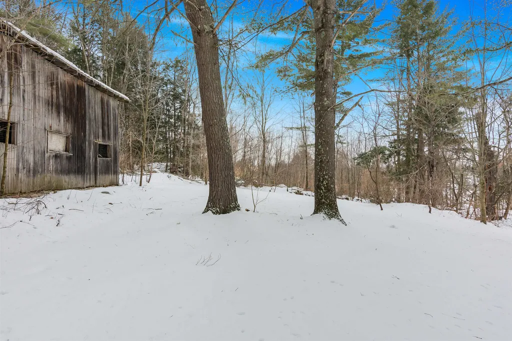 130 Sunwood Lane Bristol VT 05443