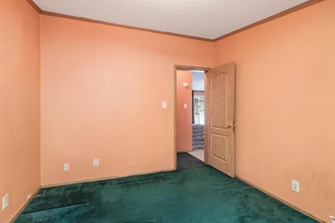 130 Sunwood Lane Bristol VT 05443