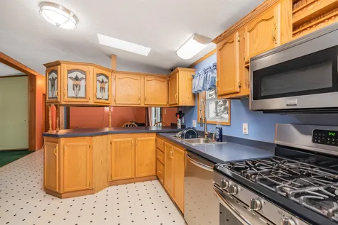 130 Sunwood Lane Bristol VT 05443