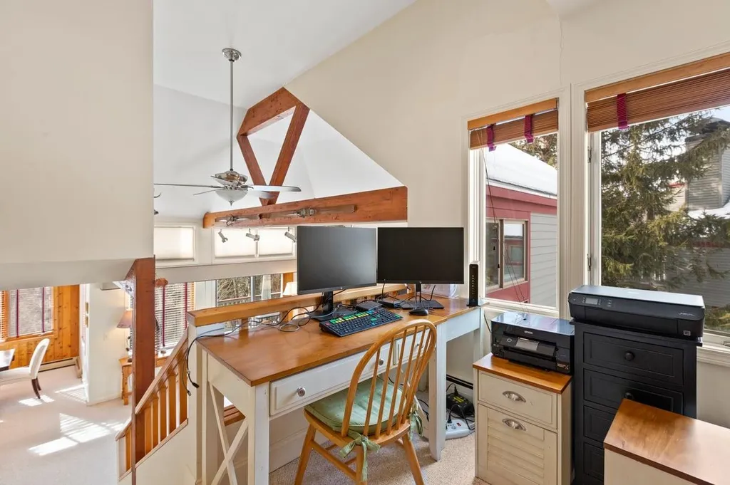 8 Rock Ridge Road Winhall VT 05340