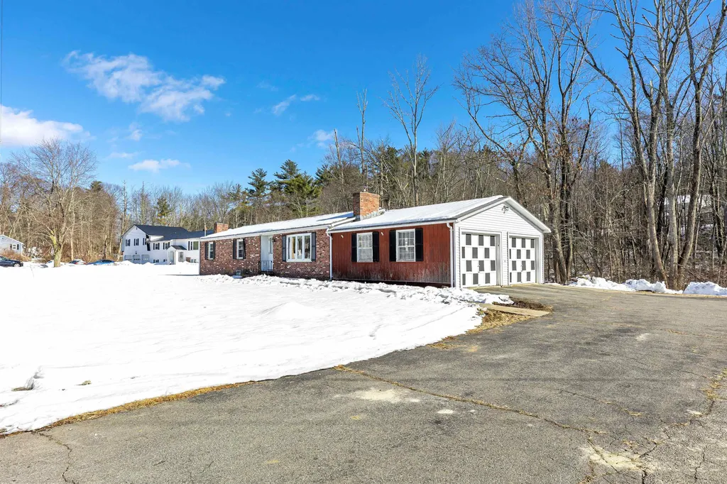 12 South Hills Drive Bedford NH 03110