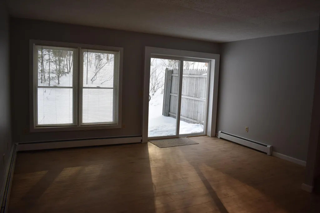 10 Merrill Place Enfield NH 03748