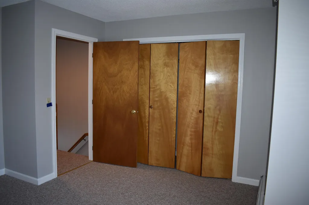 10 Merrill Place Enfield NH 03748