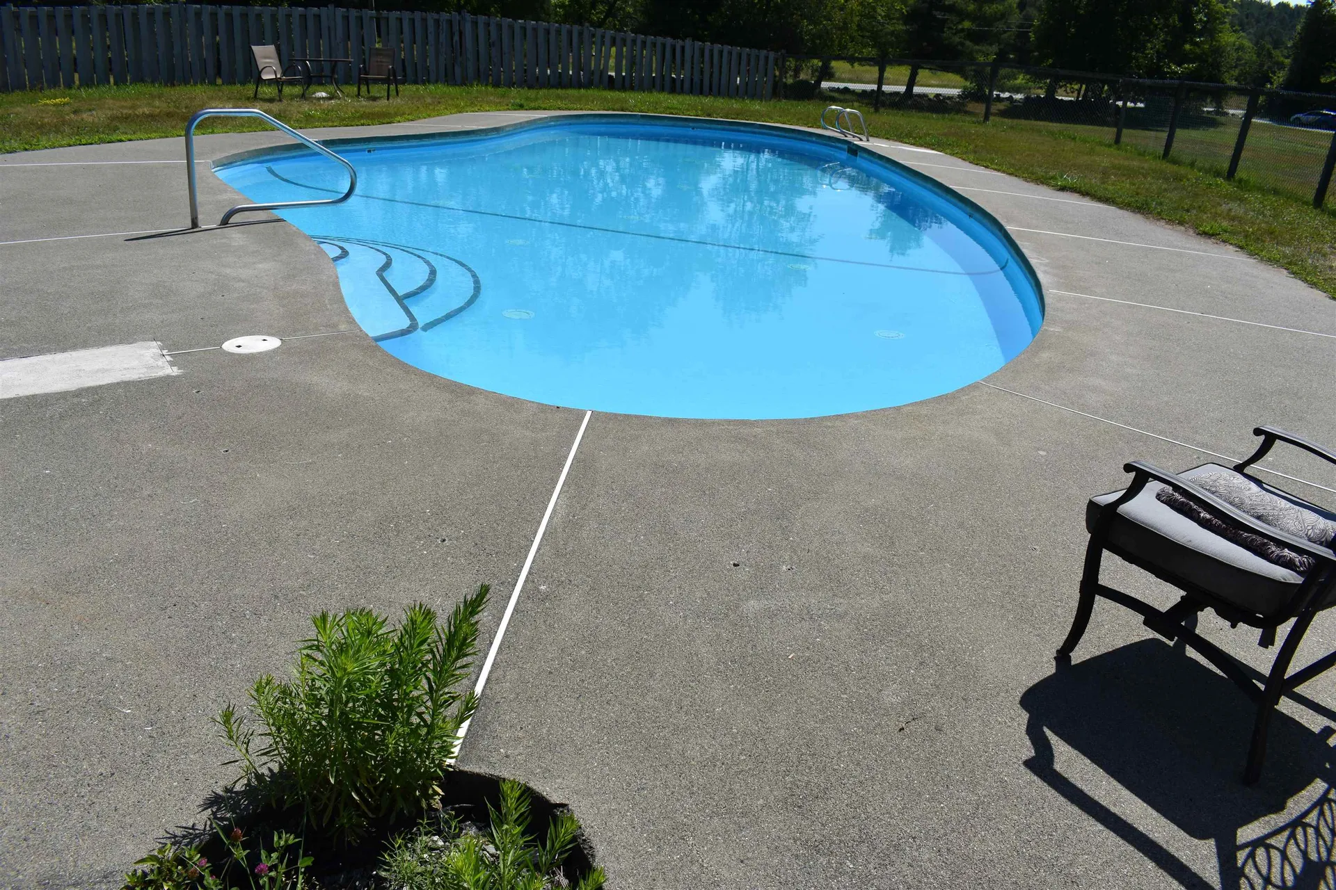 10 Merrill Place Enfield NH 03748