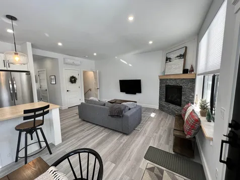 94 Hill Street Stowe VT 05672