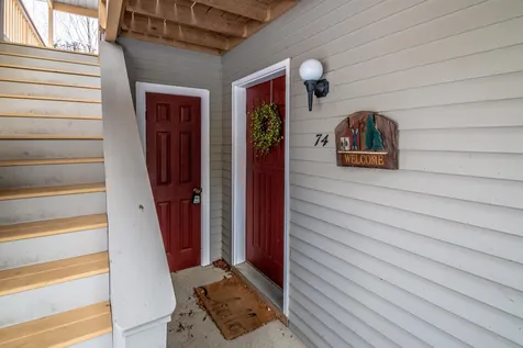17 Purple Finch Road Conway NH 03860
