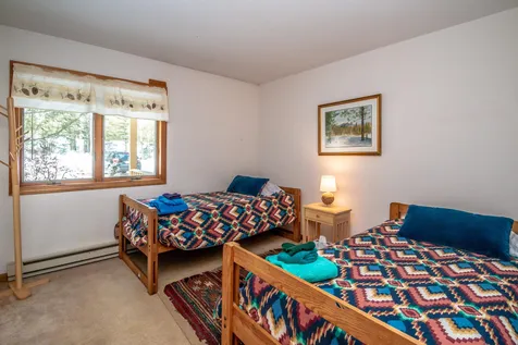 17 Purple Finch Road Conway NH 03860