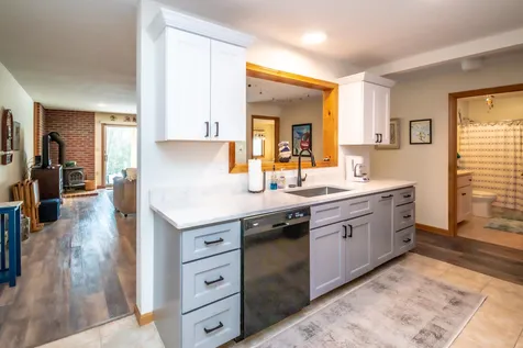17 Purple Finch Road Conway NH 03860