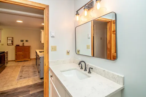 17 Purple Finch Road Conway NH 03860