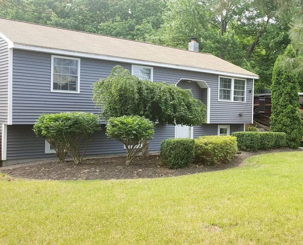 829 S. Mammoth Road Manchester NH 03109