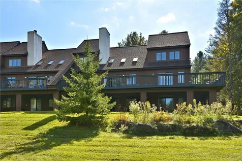 464 Field Road Stowe VT 05672