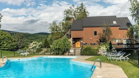 464 Field Road Stowe VT 05672