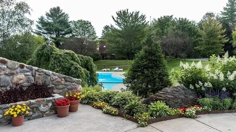 464 Field Road Stowe VT 05672