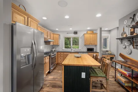 464 Field Road Stowe VT 05672