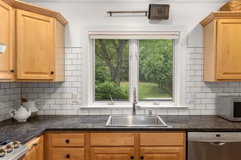 464 Field Road Stowe VT 05672