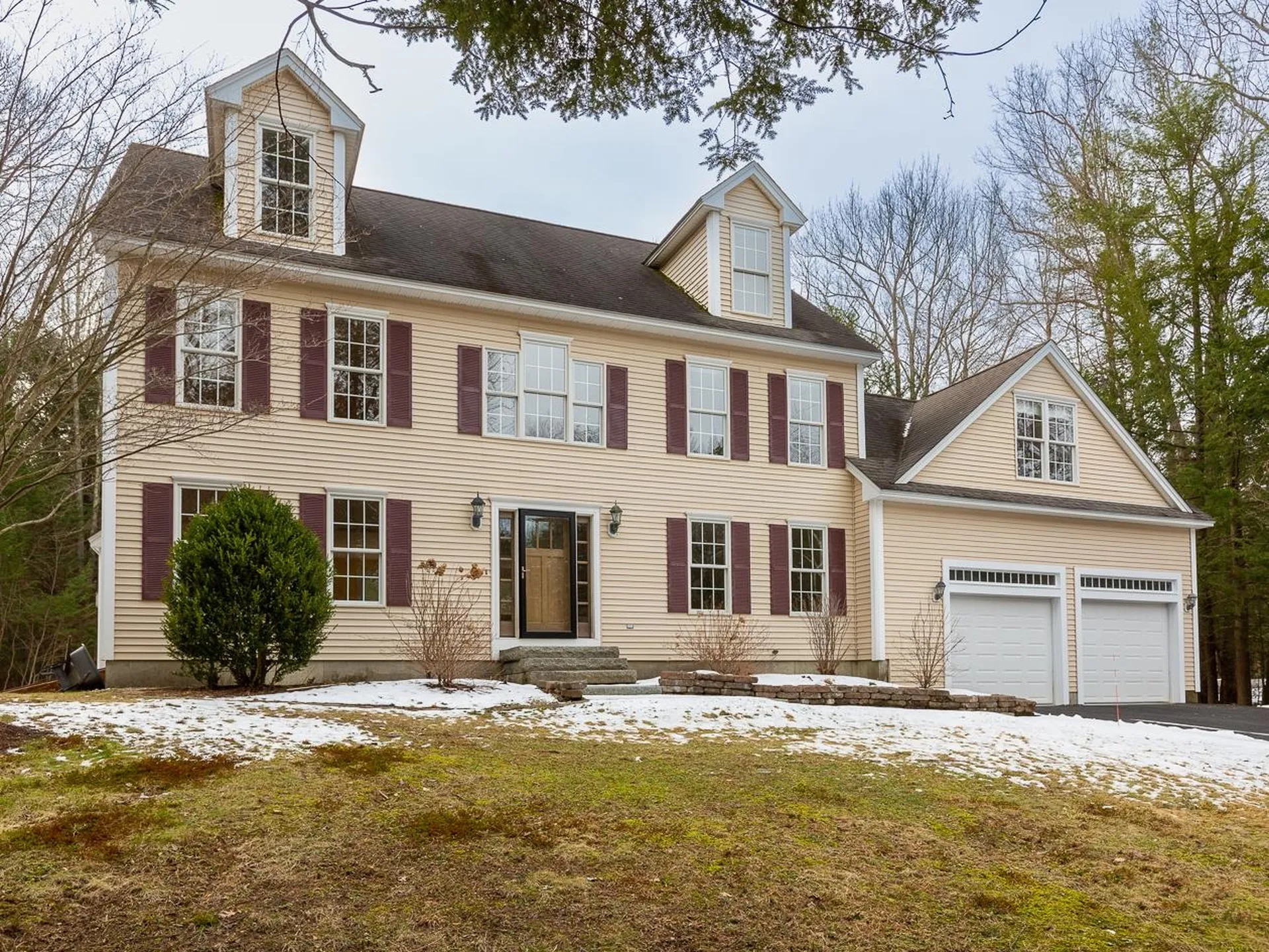 4 Champernowne Madbury NH 03823