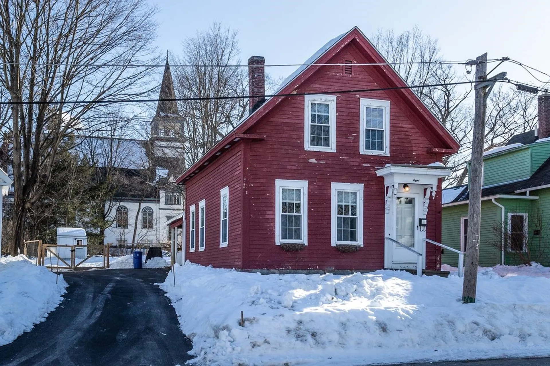 8 Shaw Street Concord NH 03303