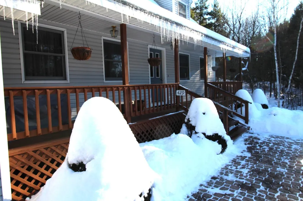 429 Browns River Road Essex VT 05452