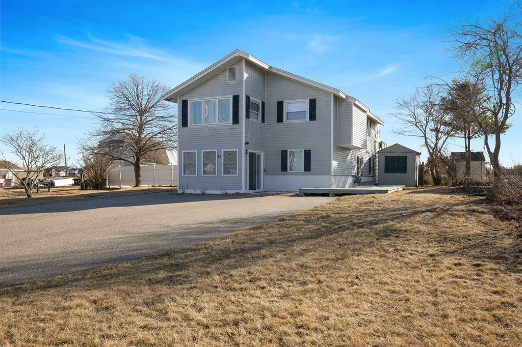 55 Glade Path Hampton NH 03842