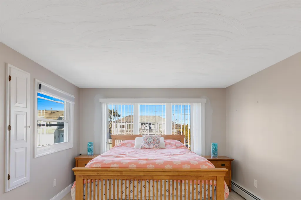55 Glade Path Hampton NH 03842