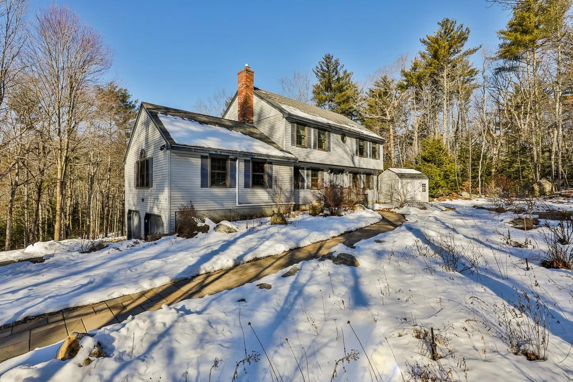 44 Matthew Drive Auburn NH 03032