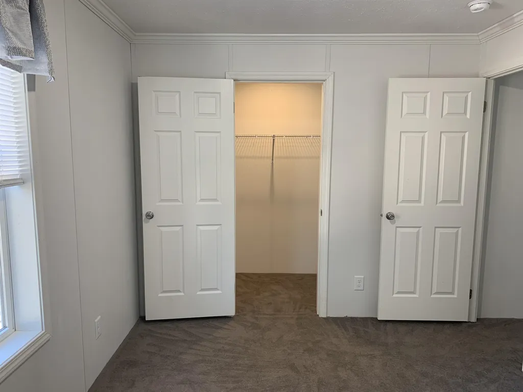 23 Dartmouth Circle Newmarket NH 03857