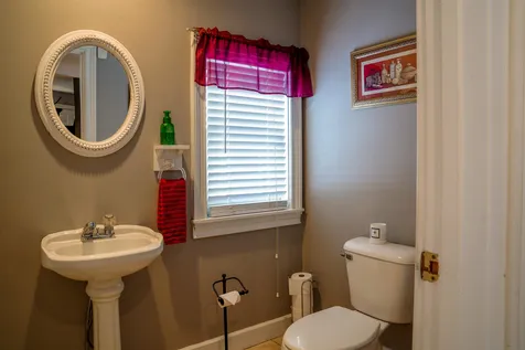 193 Columbus Avenue New London NH 03257