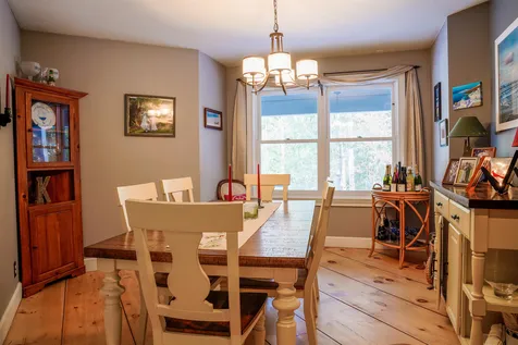 193 Columbus Avenue New London NH 03257